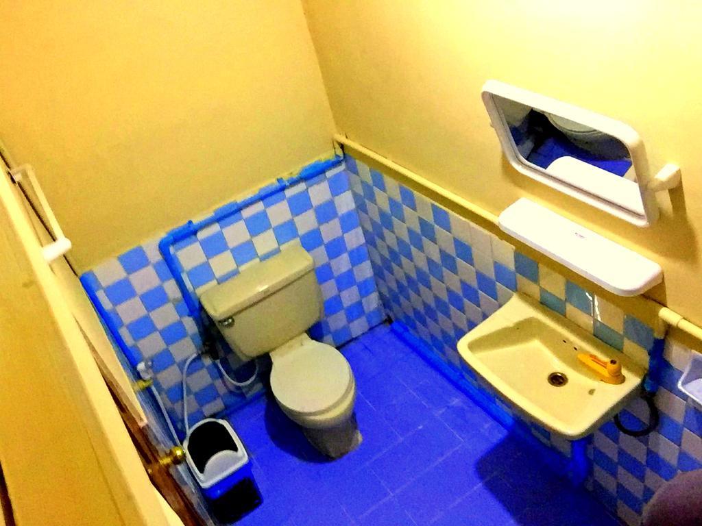 Everest Hotel Yangon